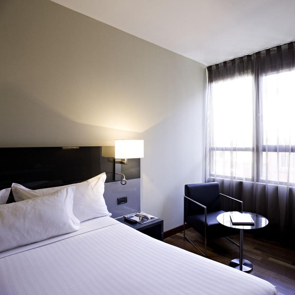 Ac Hotel Avenida De America By Marriott Madrid Eksteriør bilde