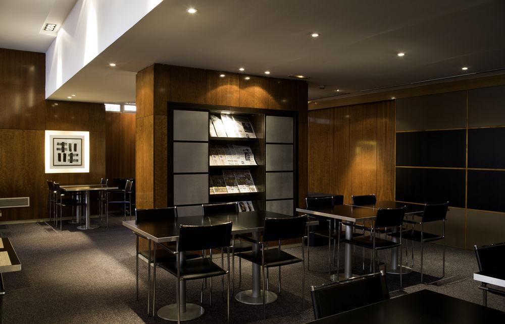 Ac Hotel Avenida De America By Marriott Madrid Eksteriør bilde