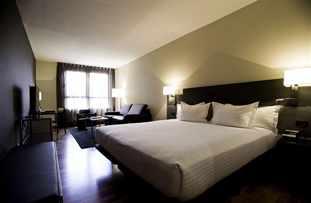 Ac Hotel Avenida De America By Marriott Madrid Eksteriør bilde