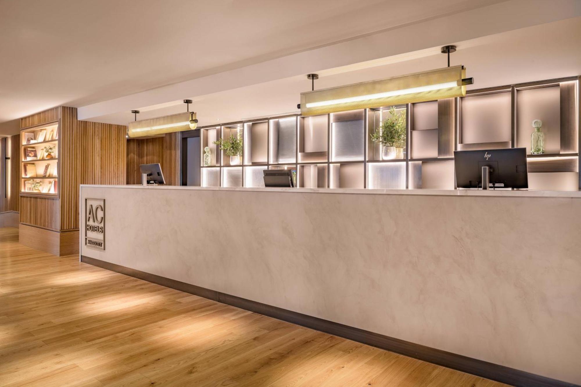 Ac Hotel Avenida De America By Marriott Madrid Eksteriør bilde